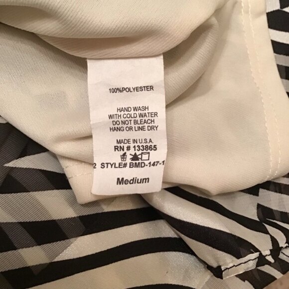 Basically me top - Picture 2 of 3